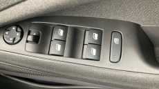 Vauxhall Crossland 1.2 Turbo Design 5dr Petrol Hatchback